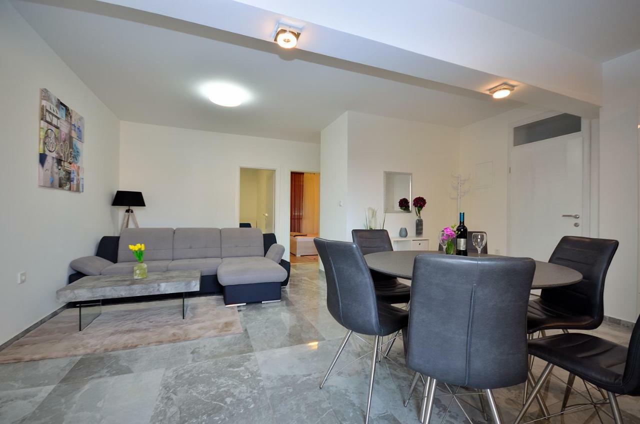 The Nikolic Suites - Villa Woegenstein Tribalj Eksteriør billede